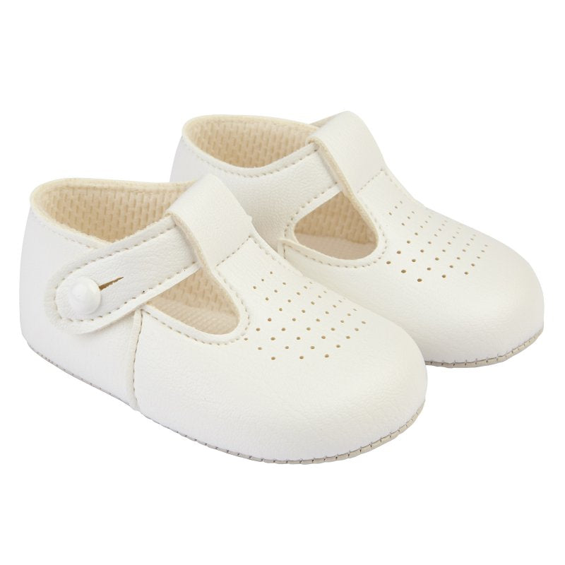 Baypod white pram shoe